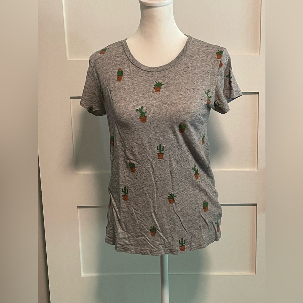 J.Crew Short Sleeve Gray Cactus Tee Size Medium